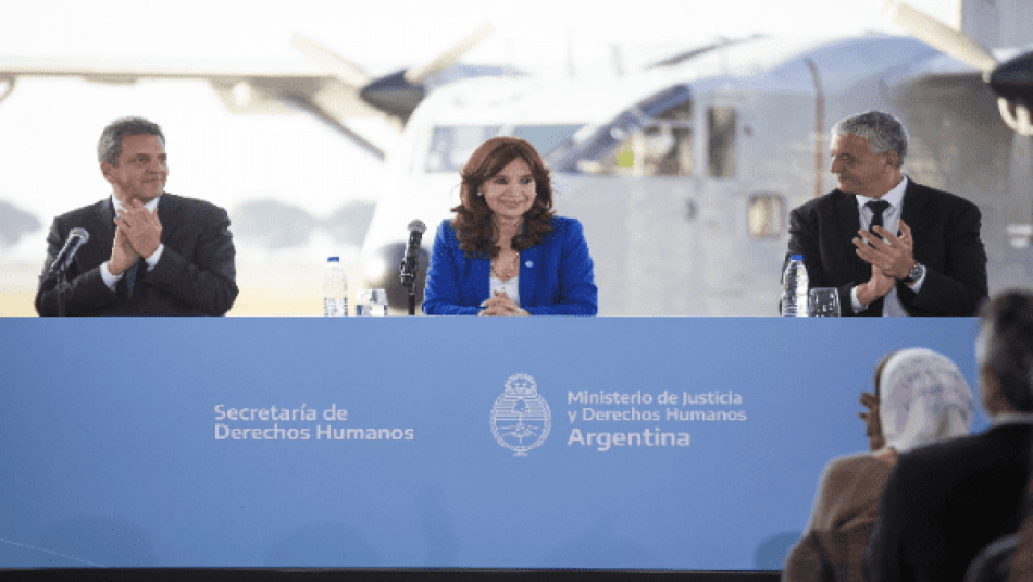 Cristina Fernández de Kirchner y Massa celebran acto de recuperación de avión usado por dictadura argentina