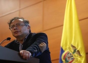 Presidente Petro lamenta hundimiento de reforma laboral en el Congreso