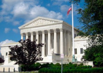 Aumenta descrédito de Corte Suprema de EEUU tras nuevas denuncias