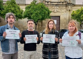 Adelante Andalucía dice que Pelayo “mintió” en la campaña si ahora dice que el modelo que quiere para Jerez es el de Málaga