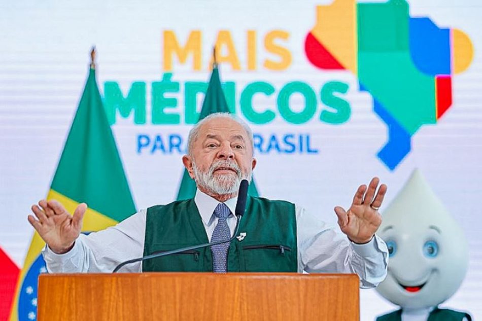 Lula reestablece el programa Más Médicos abolido por Jair Bolsonaro