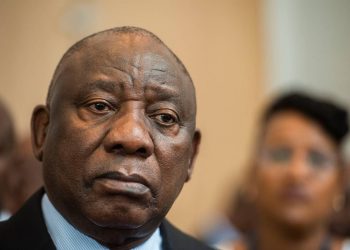 Absuelven en Sudáfrica al Presidente por presunto abuso de poder