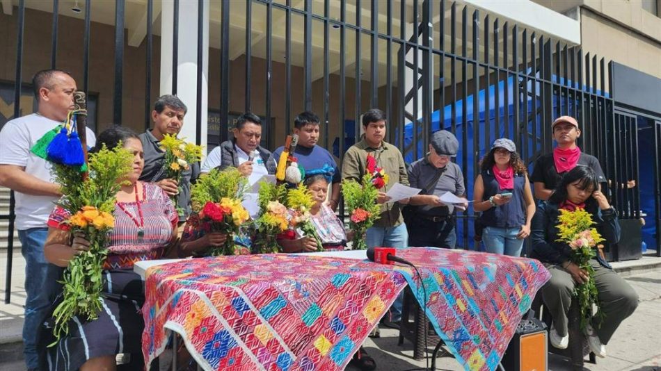 Guatemala retoma las protestas en defensa de la democracia