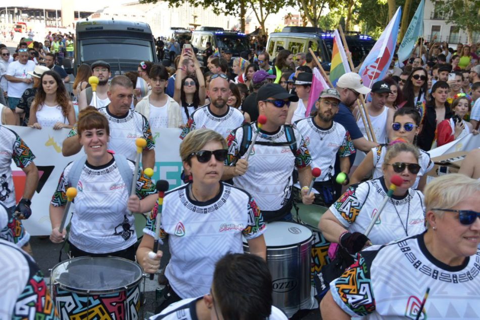 Masiva manifestación en Madrid con motivo del Día del Orgullo LGTBIQ+, con la amenaza de un retroceso de los derechos como telón de fondo