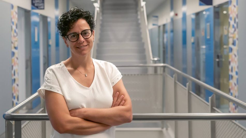 Núria López-Bigas, investigadora ICREA del IRB Barcelona: “La inteligencia artificial y el ‘big data’ nos ayudan a identificar qué genes son los causantes del cáncer”