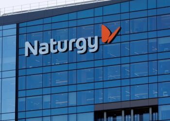 FACUA considera ridícula la multa de seis millones de euros a Naturgy por manipular el mercado eléctrico