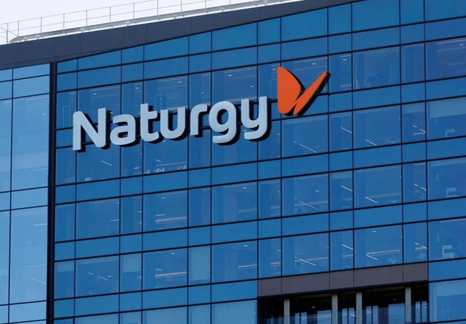 FACUA considera ridícula la multa de seis millones de euros a Naturgy por manipular el mercado eléctrico