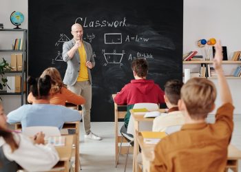 DD.HH. Habilidades sociales para expulsar la violencia del aula