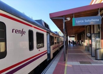 CGT Región Murciana denuncia que Renfe S.P., junto a su empresa LogiRail, despiden a las trabajadoras de “control de accesos” en situación irregular