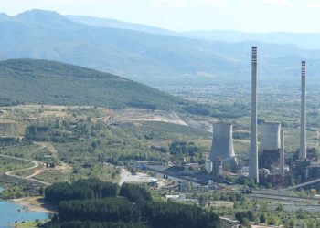 El PCE exige a ENDESA y al gobierno inversiones por el cierre de Compostilla «equiparables a las de la central de As Pontes», preservar «el patrimonio industrial» y renacionalizar las eléctricas