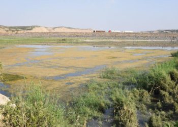 Turquía sigue cortando el agua del río Éufrates, afectando a miles de personas que viven en Rojava