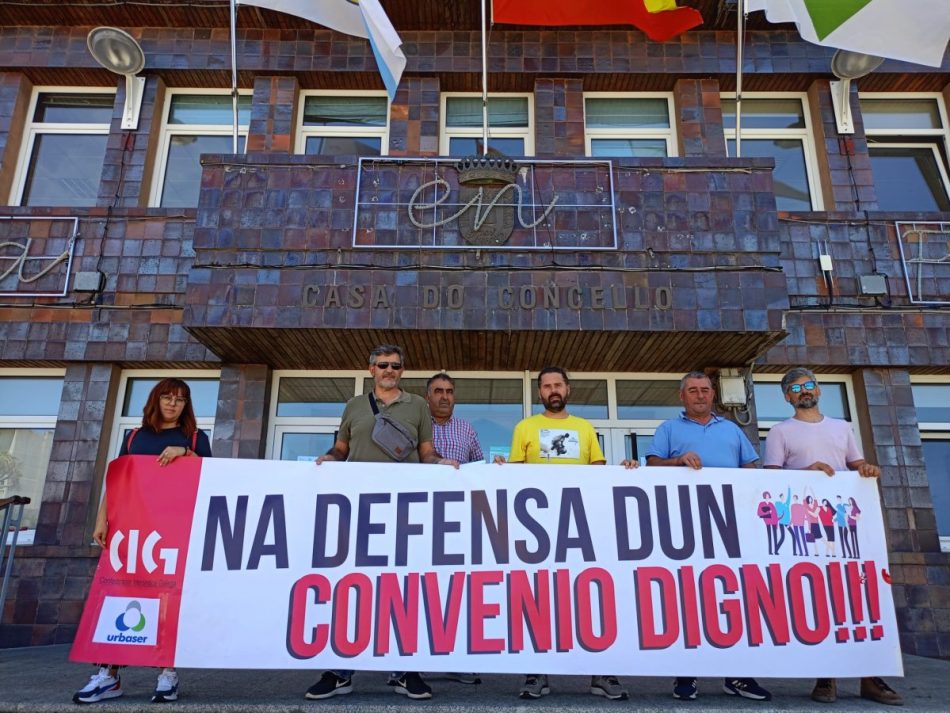 O persoal de Urbaser de Vilalba en folga indefinida pola negociación dun convenio digno