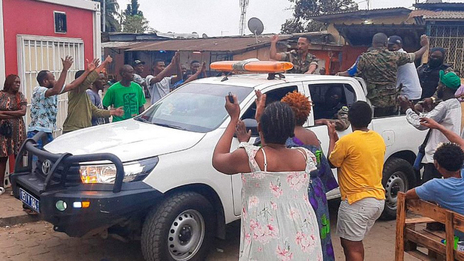 Militares de Gabón anuncian que pusieron “fin al régimen vigente”: ¿qué ocurre en el país?