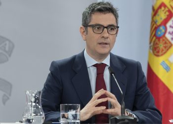 Félix Bolaños anuncia que el Gobierno «va a actuar» contra Rubiales si no lo hace la Federación Española de Fútbol