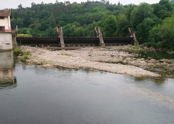 La Coordinadora Ecoloxista d’Asturies tacha como «ridícula» la multa impuesta por la Confederación Hidrográfica del Cantábrico a la presa de Valduno 2 en el Nalón