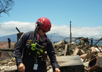 Elevan a 99 la cifra de muertos por incendios en Hawái, Estados Unidos