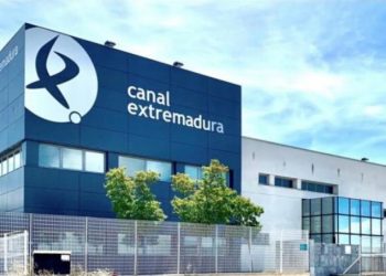 La negativa de Canal Extremadura a internalizar plantilla deja sus servicios informativos en precario