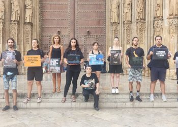 Valencia Animal Save reivindica se concentra contra el especismo y a favor del veganismo
