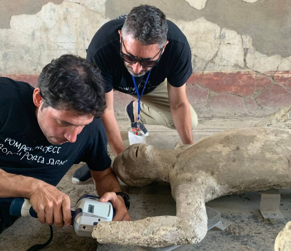 Nuevo análisis químico de los calcos de Pompeya confirma las muertes por asfixia