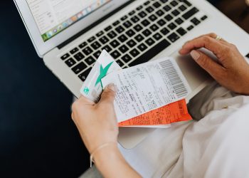 IPC: FACUA reclama al Gobierno medidas para recortar los elevados márgenes de petroleras y energéticas