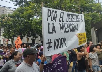 Organizaciones sociales, civiles y sindicales marchan por mejores condiciones laborales en Paraguay