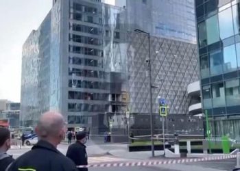 Dron ucraniano impacta edificio del centro de negocios de Moscú