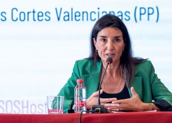 Baldoví: “Es muy grave que la consellera de Hacienda no tenga ninguna propuesta sobre la deuda histórica valenciana”