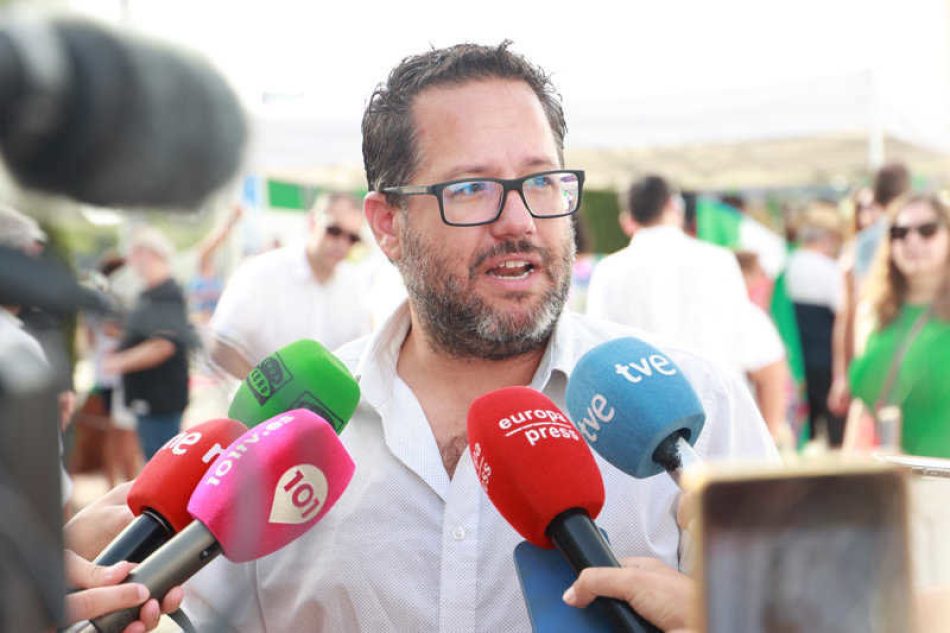 Adelante Andalucía pedirá explicaciones a la Consejera Patricia del Pozo por los enchufes en educación