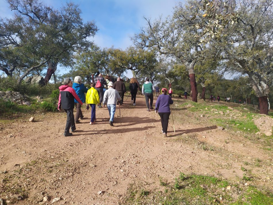 Asedeca reúne a activistas en defensa de los caminos públicos de la provincia de Sevilla para tejer la nueva hoja de ruta