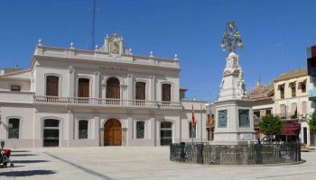 La plataforma antitaurina de Alfafar valora demandar al alcalde por hechos sucedidos en el pleno