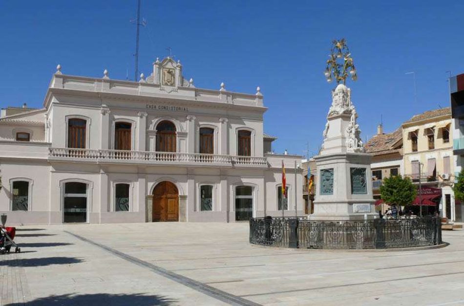 La plataforma antitaurina de Alfafar valora demandar al alcalde por hechos sucedidos en el pleno