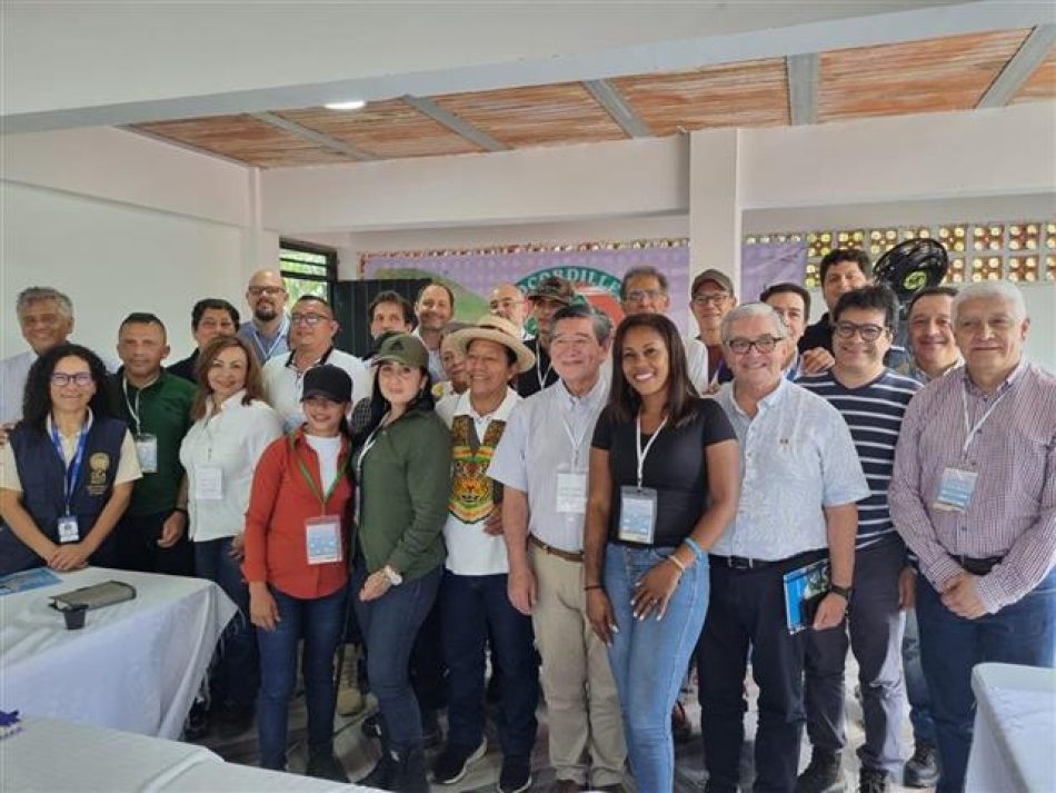 El Gobierno de Colombia y las disidencias de las FARC avanzan hacia el establecimiento de diálogos de paz