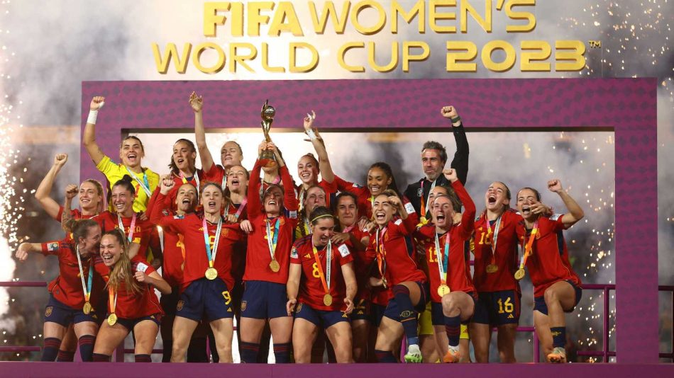 Las jugadoras profesionales de fútbol plantean sus reivindicaciones para regresar a la selección española