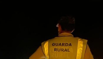 Tres motoristas arrollan y amenazan a un Guarda Rural