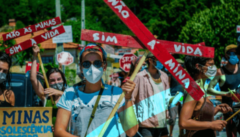 Más de 40 organizaciones sociales europeas se unen para exigir unas políticas de materias primas justas y sostenibles