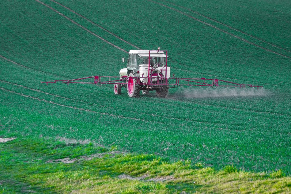 Verdes Equo pide a Europa que prohíba el glifosato para proteger nuestra salud y la calidad de las aguas