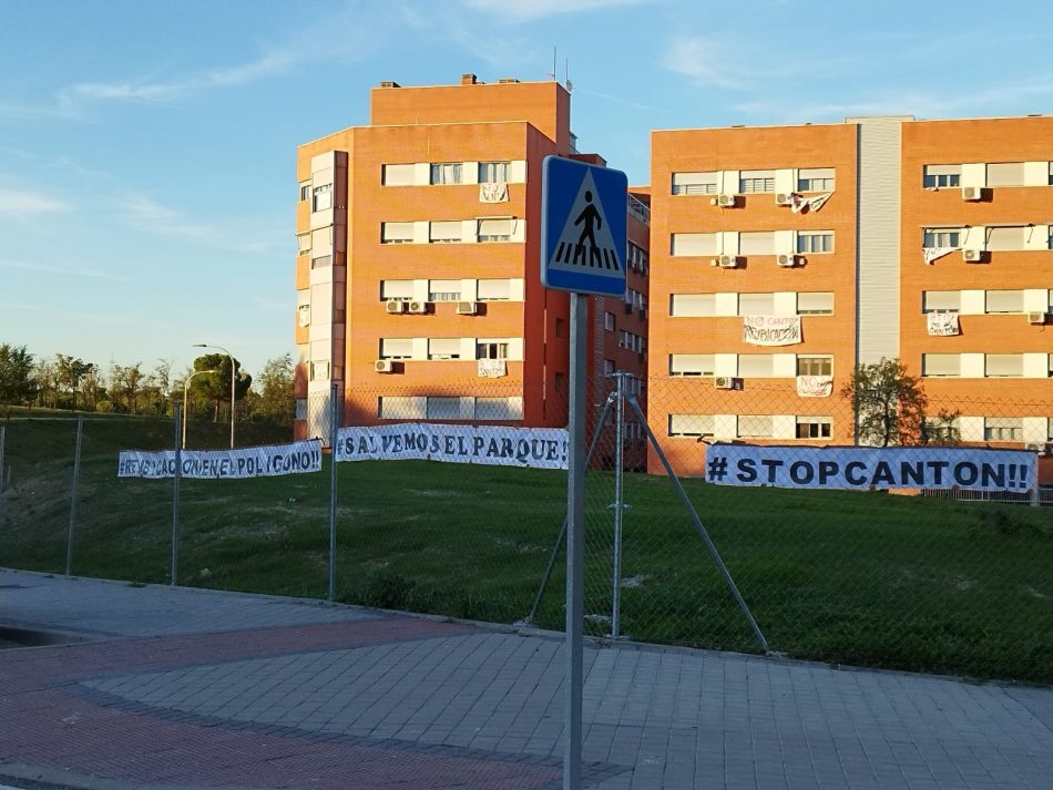 Los vecinos de Vicálvaro acuden al Defensor del Pueblo para que paralice las obras en su parque forestal