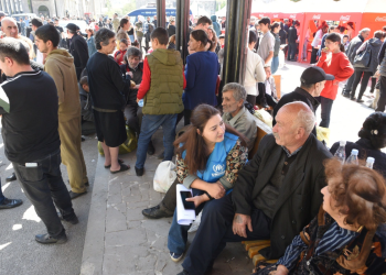 Naciones Unidas refuerza la ayuda humanitaria en Armenia para atender a los desplazados