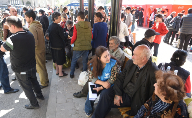 Naciones Unidas refuerza la ayuda humanitaria en Armenia para atender a los desplazados