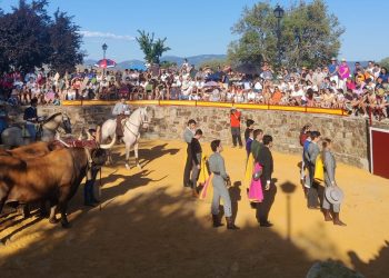 PACMA denuncia la celebración de una clase práctica y un encierro infantil ante el Ministro del Interior