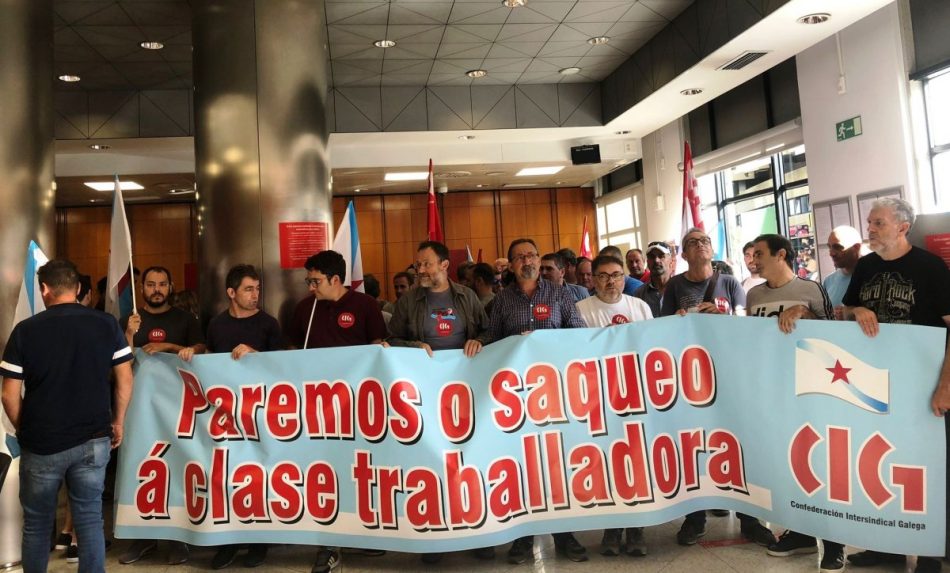 Denunciamos o banquete de beneficios da banca mentres medra a pobreza entre as clases populares