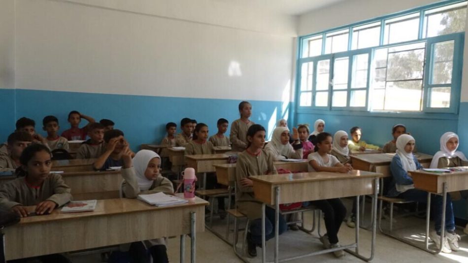 Abren 397 escuelas en Raqqa: «Hemos trabajado para reparar los colegios destruídos»