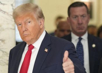 Trump dice estar listo para aceptar la presidencia de la Cámara de Representantes por un “corto periodo de tiempo”