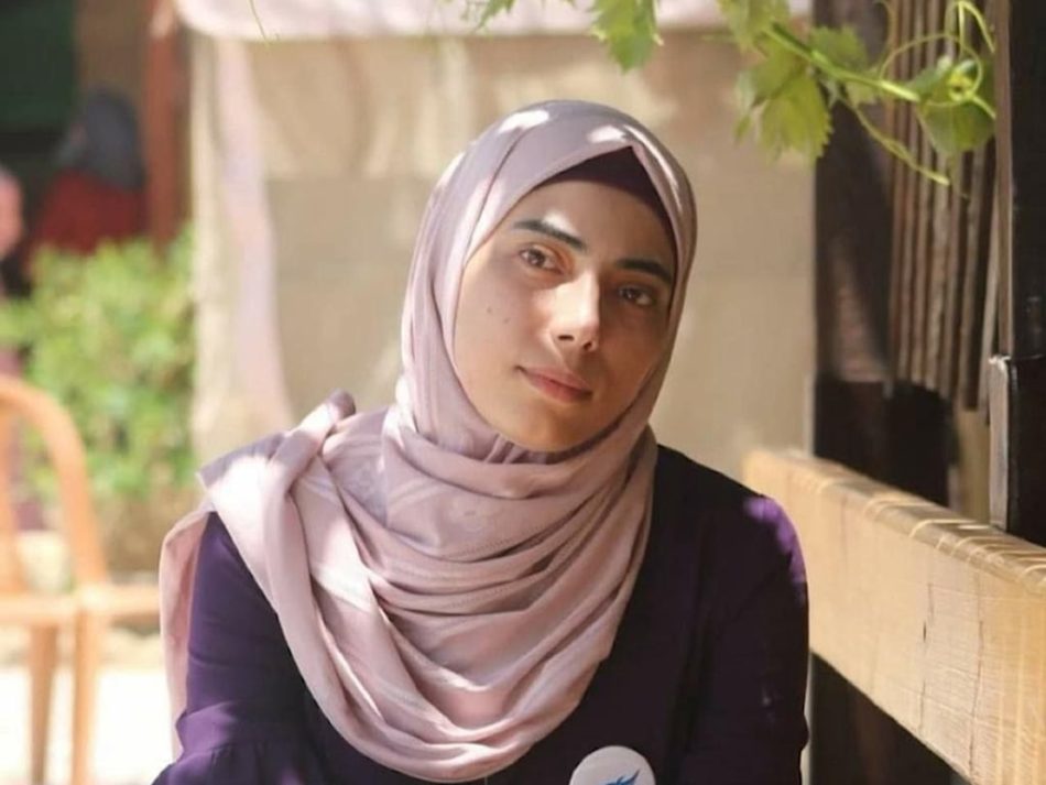 La poetisa palestina Heba Abu Nada muere en un bombardeo de Israel
