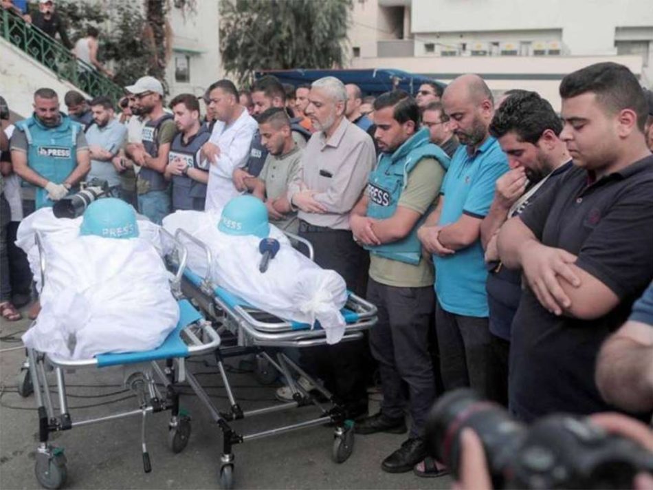 Al menos 34 periodistas palestinos han sido asesinados en Gaza por los bombardeos israelíes