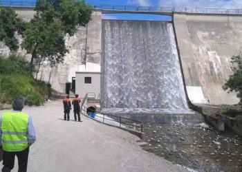 La Asamblea de Madrid debatirá tres disparatadas proposiciones no de ley sobre la presa de Los Peñascales