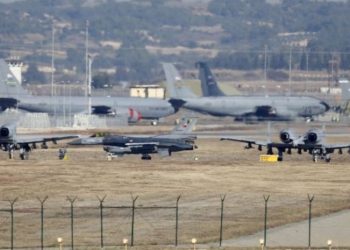 Aviones de Turquía bombardean puntos del PKK en Dohuk, Irak