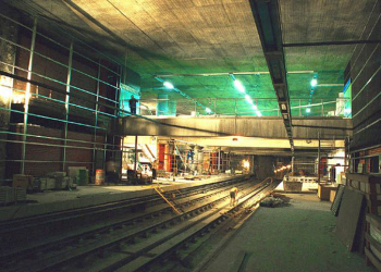 Obras de la línea 11 de Metro de Madrid: comunidades de vecinos alertan de riesgos estructurales para los edificios del Paseo de la Infanta Isabel
