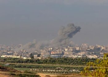 Bombardeos israelíes dejan al menos 30 muertos en Gaza