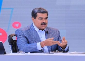 Presidente Maduro afirma que Venezuela y Colombia deben impulsar la producción